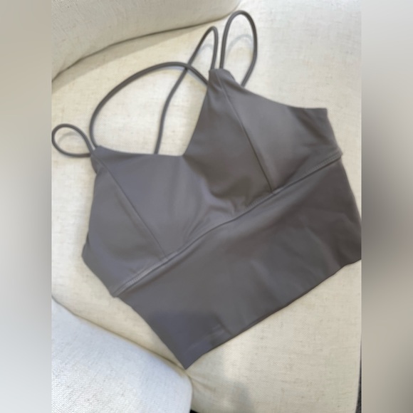 NWOT Matching Grey Legging and Sport Bra Set - Picture 3 of 6